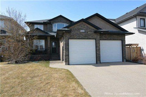 122 Mcintosh St, House detached with 4 bedrooms, 3 bathrooms and 5 parking in Saskatoon SK | Image 1