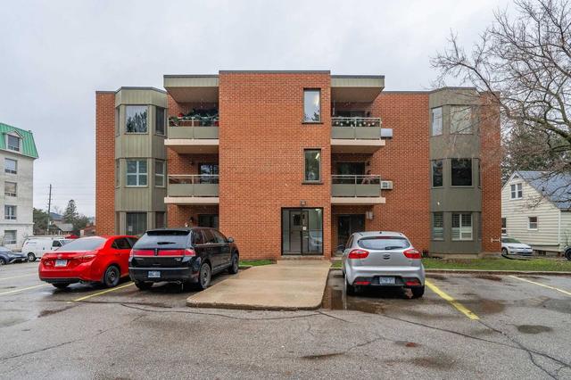 401 Erb St. W. St W, Condo with 2 bedrooms, 2 bathrooms and 1 parking in Waterloo ON | Image 28