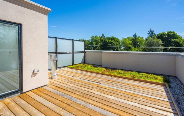 112 Bayview Rdge, House attached with 3 bedrooms, 5 bathrooms and 2 parking in Toronto ON | Image 22