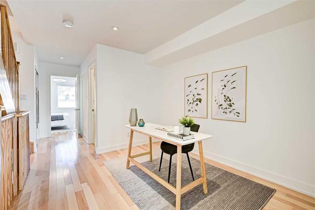 515 - 50 Curzon St, Townhouse with 3 bedrooms, 3 bathrooms and 1 parking in Toronto ON | Image 5