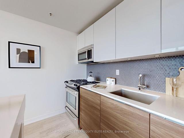 401 - 51 Lady Bank Rd, Condo with 1 bedrooms, 1 bathrooms and 1 parking in Toronto ON | Image 10