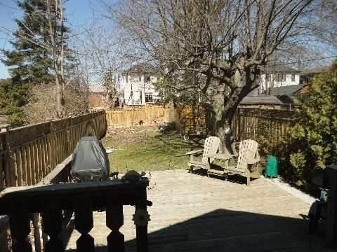 80 Heman St, House detached with 2 bedrooms, 1 bathrooms and 1 parking in Toronto ON | Image 8