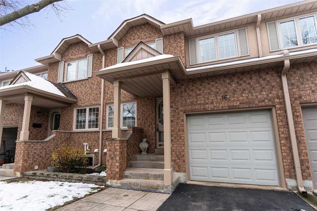 2880 Headon Forest Dr, Townhouse with 3 bedrooms, 4 bathrooms and 2 parking in Burlington ON | Image 1