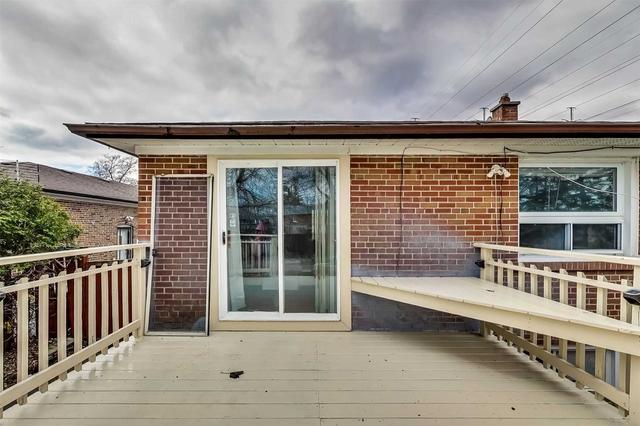 746 Brimorton Dr, House detached with 3 bedrooms, 2 bathrooms and 4 parking in Toronto ON | Image 31