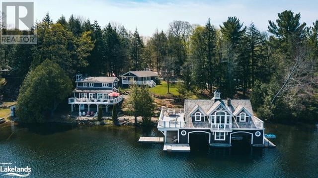 1027 Chown Road, House detached with 3 bedrooms, 2 bathrooms and 9 parking in Muskoka Lakes ON | Card Image