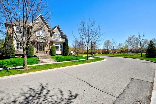 32 Royal Troon Cres, House detached with 4 bedrooms, 4 bathrooms and 7 parking in Markham ON | Image 34