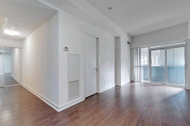 201 - 20 Bruyeres Mews, Condo with 1 bedrooms, 1 bathrooms and 1 parking in Toronto ON | Image 13