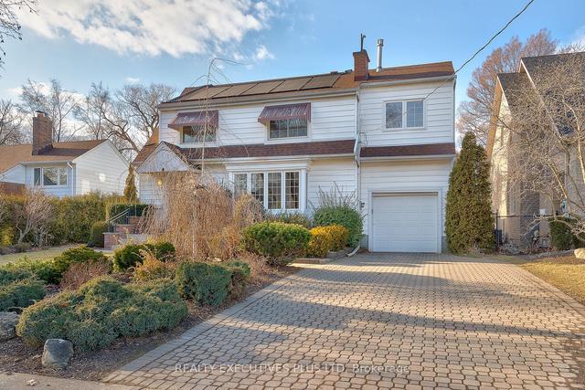 23 Highland Rd, House detached with 3 bedrooms, 3 bathrooms and 4 parking in Oakville ON | Image 23