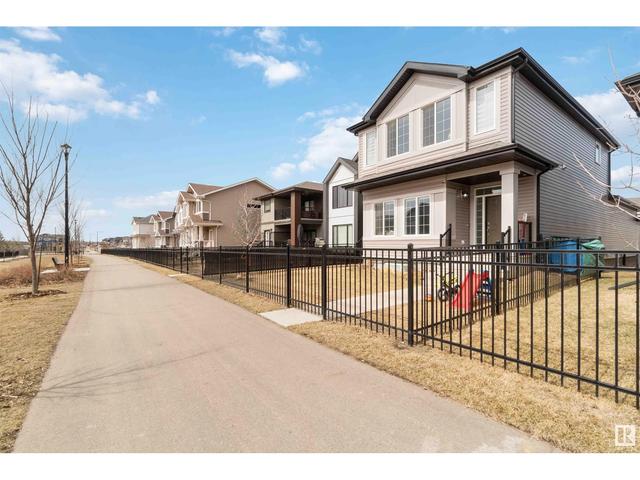 3059 Coughlan Ln Sw Sw, House detached with 3 bedrooms, 2 bathrooms and null parking in Edmonton AB | Image 40