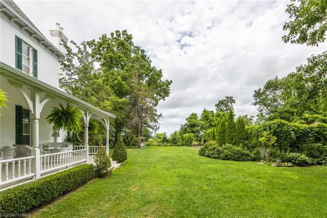15618 Niagara Pky Parkway, House detached with 9 bedrooms, 10 bathrooms and 14 parking in Niagara on the Lake ON | Image 40