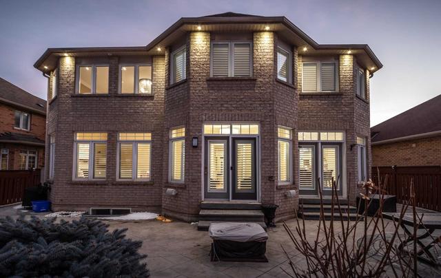 5 Dokkum Cres, House detached with 4 bedrooms, 5 bathrooms and 6 parking in Brampton ON | Image 28