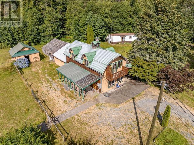 8185 Island Hwy S, House detached with 4 bedrooms, 4 bathrooms and 6 parking in Comox Valley A BC | Image 40