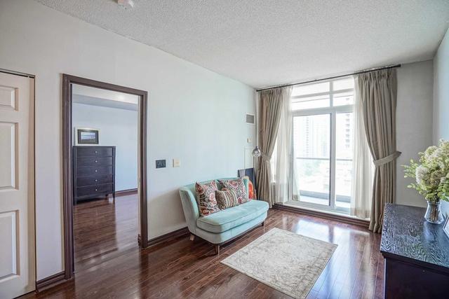1005 - 388 Prince Of Wales Dr, Condo with 1 bedrooms, 1 bathrooms and 1 parking in Mississauga ON | Image 3