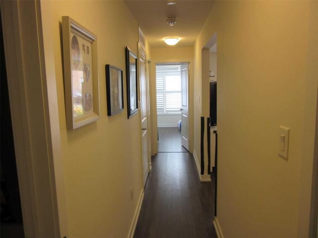 123 - 80 Parrotta Dr, Townhouse with 2 bedrooms, 2 bathrooms and 1 parking in Toronto ON | Image 8