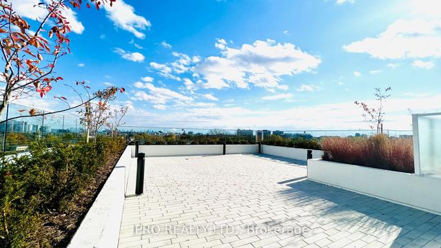 1602 - 10 Wilby Cres, Condo with 2 bedrooms, 2 bathrooms and 1 parking in Toronto ON | Image 13