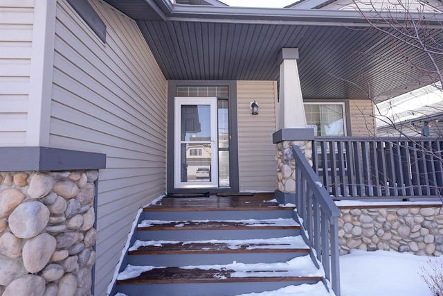 129 West Creek Pond, House detached with 3 bedrooms, 3 bathrooms and 4 parking in Calgary AB | Image 5