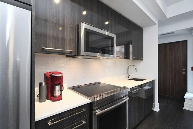 th-104 - 90 Niagara St S, Townhouse with 2 bedrooms, 2 bathrooms and 1 parking in Toronto ON | Image 6