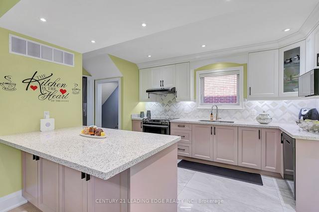 122 Lawrence Ave E, House detached with 3 bedrooms, 3 bathrooms and 5 parking in Toronto ON | Image 39
