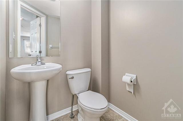 412 Sadar Private, Townhouse with 2 bedrooms, 2 bathrooms and 2 parking in Ottawa ON | Image 19