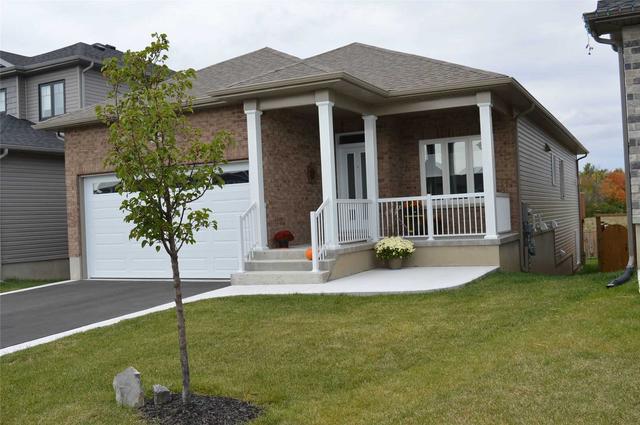 1295 Carfa Cres, House detached with 3 bedrooms, 4 bathrooms and 2 parking in Kingston ON | Image 1