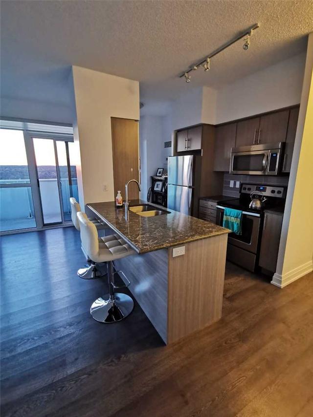 1711 - 65 Speers Rd, Condo with 2 bedrooms, 2 bathrooms and 1 parking in Oakville ON | Image 12