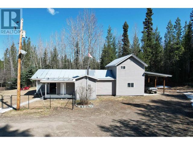 1071 Marsh Road, House detached with 3 bedrooms, 2 bathrooms and null parking in Cariboo I BC | Image 5