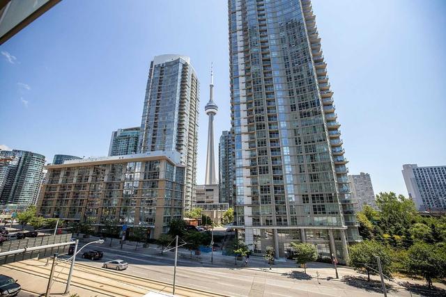 308 - 11 Brunel Crt, Condo with 1 bedrooms, 1 bathrooms and 1 parking in Toronto ON | Image 14