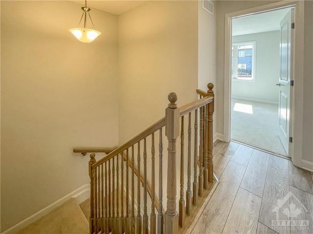 809 Everbloom Lane, Townhouse with 3 bedrooms, 3 bathrooms and 2 parking in Ottawa ON | Image 18