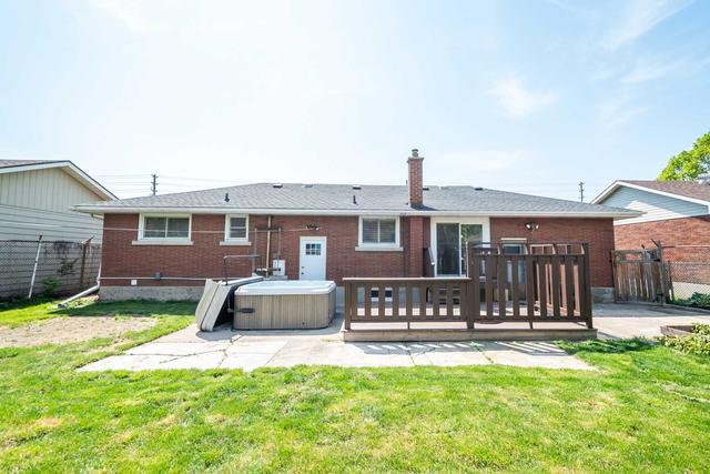 406 Bunting Rd, House detached with 3 bedrooms, 2 bathrooms and 5 parking in St. Catharines ON | Image 33