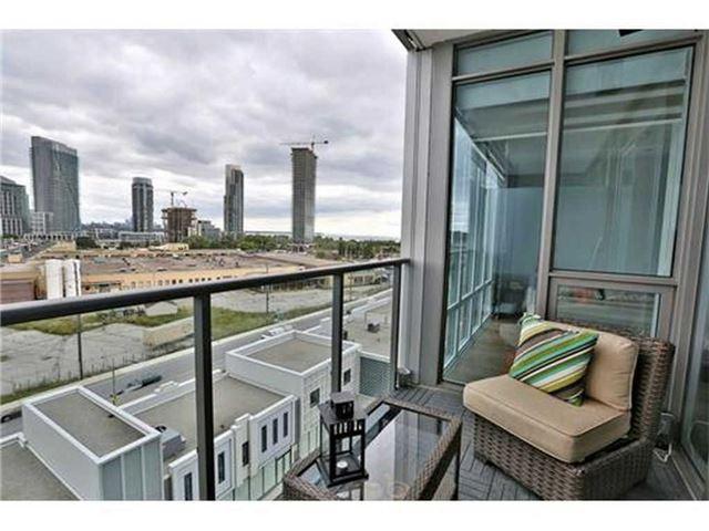809 - 90 Park Lawn Rd, Condo with 1 bedrooms, 1 bathrooms and 1 parking in Toronto ON | Image 12