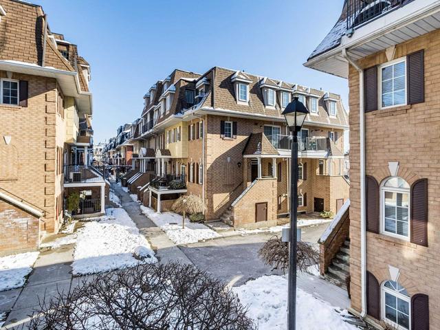 203 - 72 Sidney Belsey Cres, Townhouse with 3 bedrooms, 2 bathrooms and 1 parking in Toronto ON | Image 31