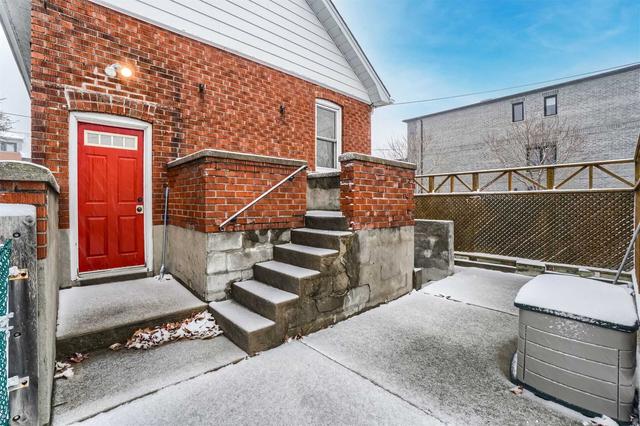 93 Twenty Second St, House detached with 2 bedrooms, 2 bathrooms and 4 parking in Toronto ON | Image 24
