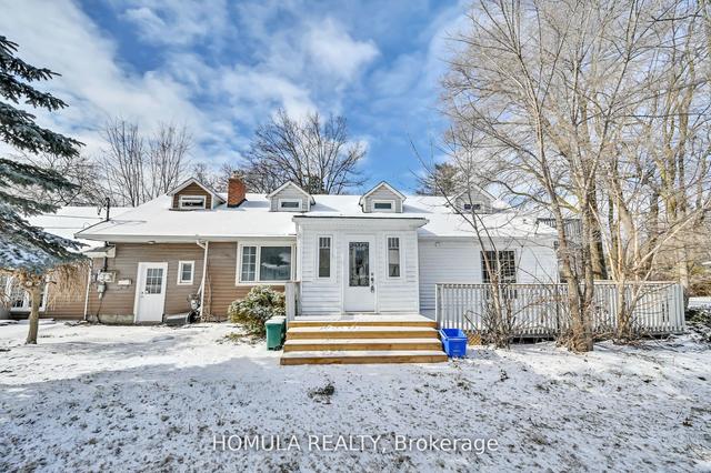 358 The Queensway S, House detached with 5 bedrooms, 3 bathrooms and 5 parking in Georgina ON | Image 1