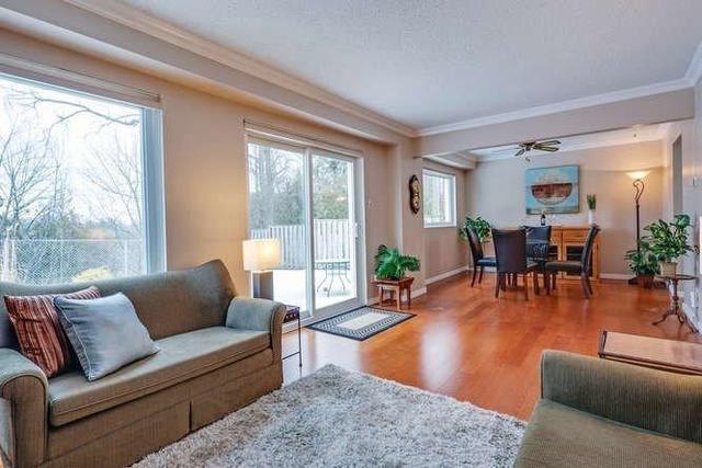 119 - 4662 Kingston Rd, Condo with 3 bedrooms, 3 bathrooms and 2 parking in Toronto ON | Image 6