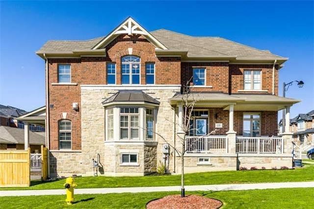 135 Christian Ritter Dr, House attached with 3 bedrooms, 3 bathrooms and 1 parking in Markham ON | Image 1