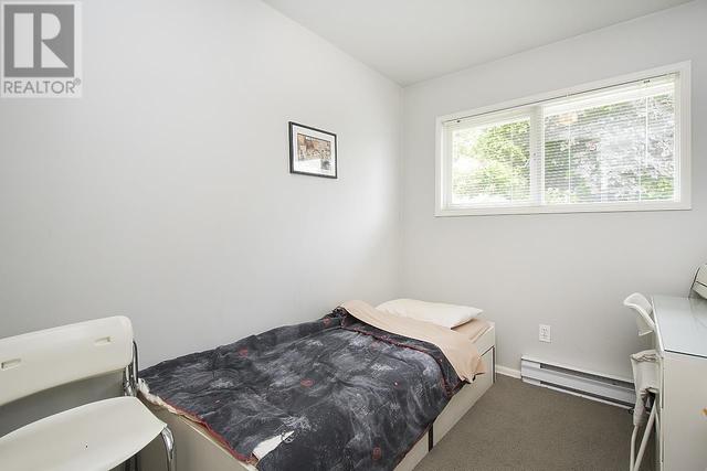 1281 Mcbride Street, House detached with 4 bedrooms, 2 bathrooms and 2 parking in North Vancouver BC | Image 15