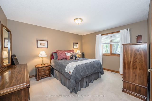 3 Tanager Dr, House detached with 4 bedrooms, 3 bathrooms and 4 parking in Guelph ON | Image 26