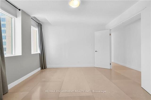 702 - 36 James St S, Condo with 2 bedrooms, 1 bathrooms and 1 parking in Hamilton ON | Image 19