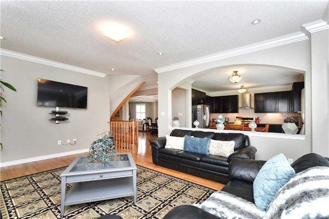 104 Pannahill Dr, House detached with 5 bedrooms, 5 bathrooms and 2 parking in Brampton ON | Image 10
