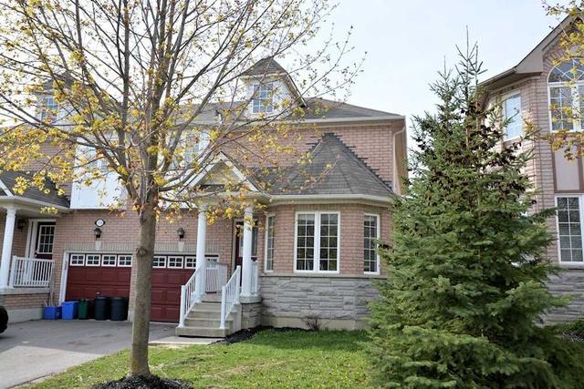 140 Trailhead Ave, House semidetached with 3 bedrooms, 3 bathrooms and 3 parking in Newmarket ON | Card Image