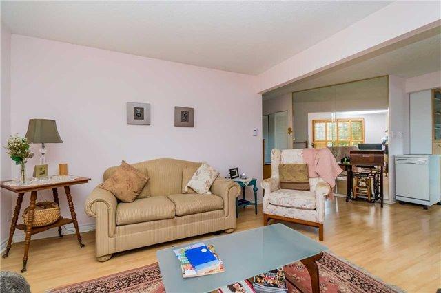 714 Montbeck Cres, House detached with 1 bedrooms, 1 bathrooms and 3 parking in Mississauga ON | Image 6