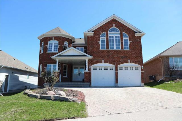 163 Evans Dr, House detached with 4 bedrooms, 2 bathrooms and 2 parking in Peterborough ON | Image 2