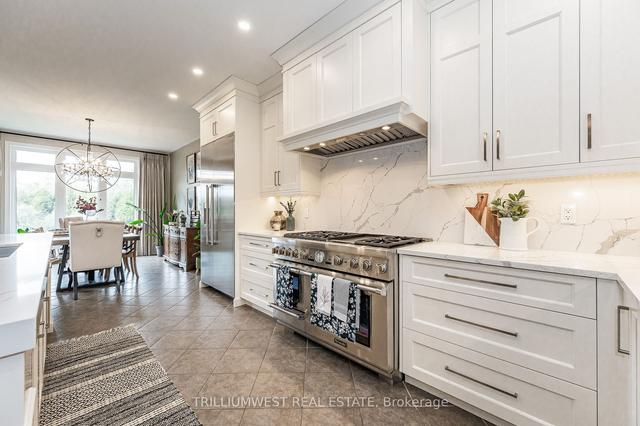 93 Vaughan St, House detached with 3 bedrooms, 5 bathrooms and 6 parking in Guelph ON | Image 39