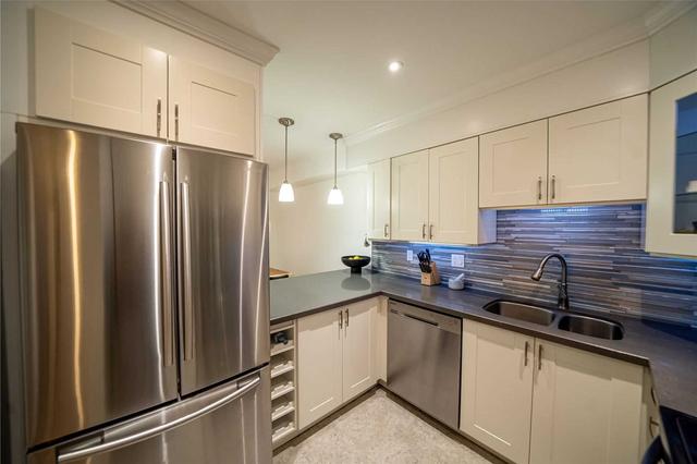 1112 - 95 Trailwood Dr, Townhouse with 2 bedrooms, 2 bathrooms and 1 parking in Mississauga ON | Image 15