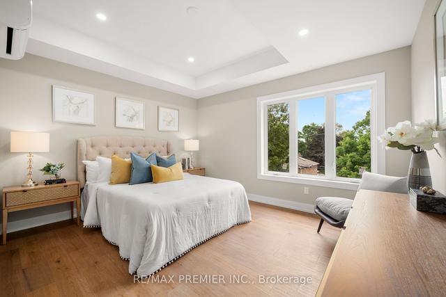 4027 Bloor St W, House detached with 6 bedrooms, 8 bathrooms and 6 parking in Toronto ON | Image 6