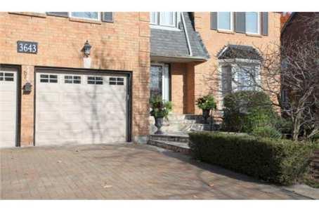 3643 St Laurent Crt, House detached with 4 bedrooms, 5 bathrooms and 4 parking in Mississauga ON | Image 2