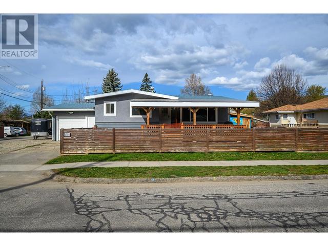 4108 25th Street, House detached with 5 bedrooms, 2 bathrooms and 5 parking in Vernon BC | Image 1