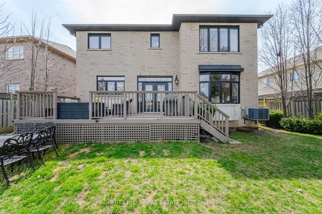 107 Galileo Dr, House detached with 4 bedrooms, 3 bathrooms and 4 parking in Hamilton ON | Image 29