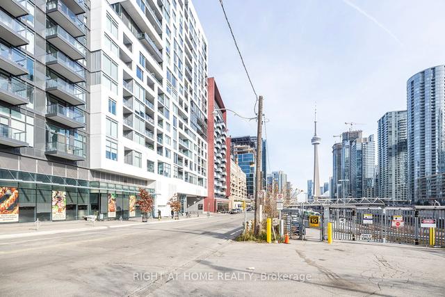 326 - 576 Front St W, Condo with 1 bedrooms, 1 bathrooms and 0 parking in Toronto ON | Image 1