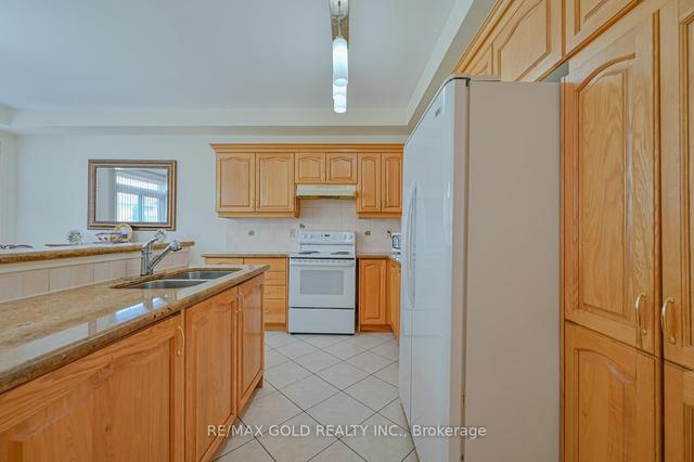 143 Thorndale Rd, House detached with 4 bedrooms, 4 bathrooms and 6 parking in Brampton ON | Image 35